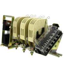 Контактор трехполюсный EKF KT-6033 3NO 3NO+3NC, катушка управления 400В, рабочий ток 250А AC